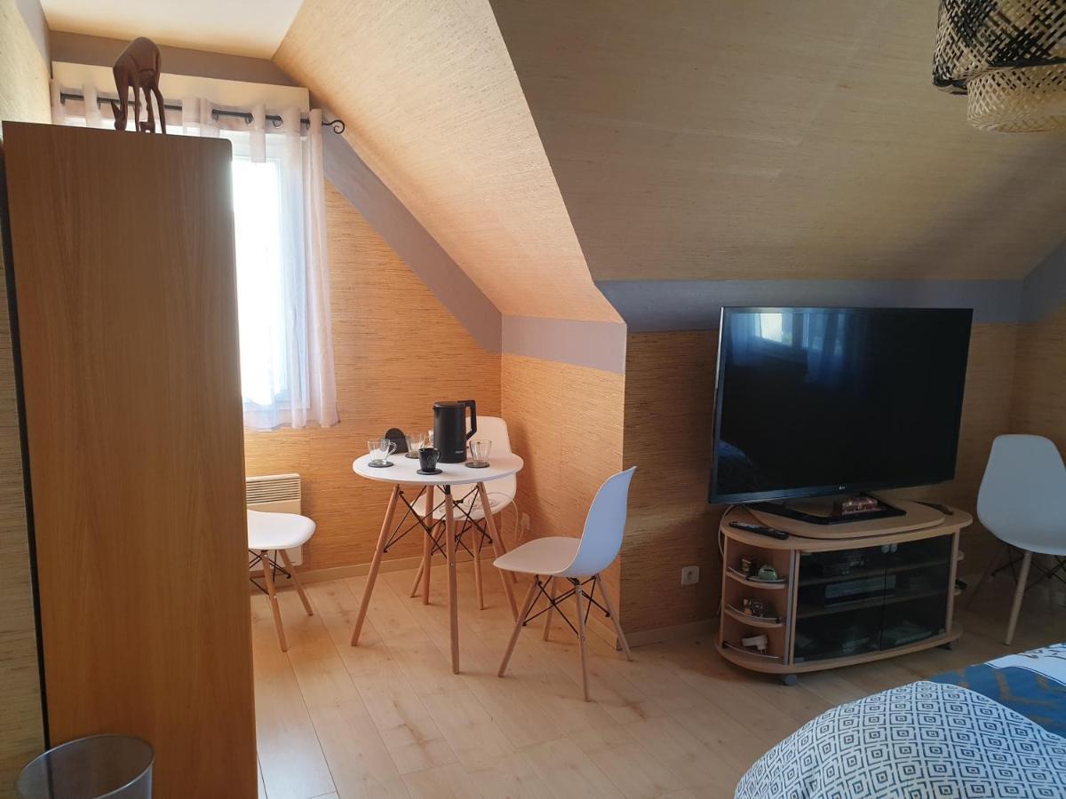 Les Pressoirs Homestay Nogent-l'Abbesse